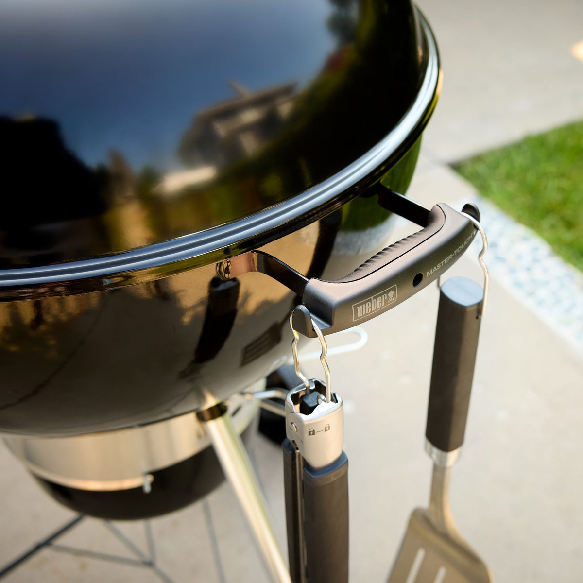 Weber 22” Master-Touch™ Charcoal Grill