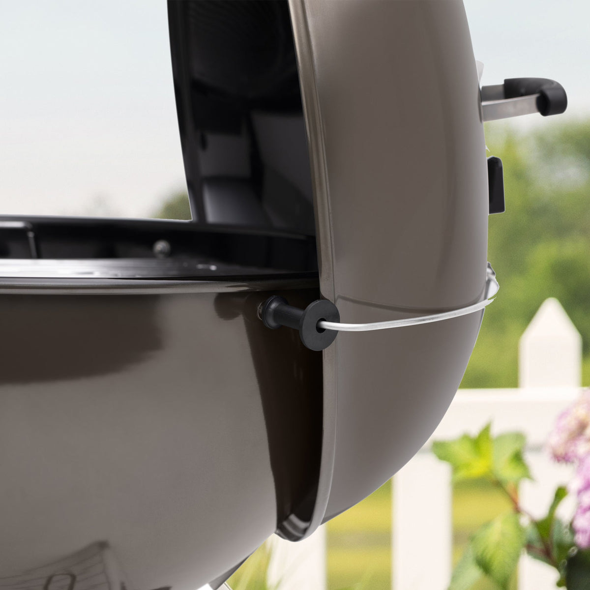 Weber 26” Master-Touch™ Charcoal Grill