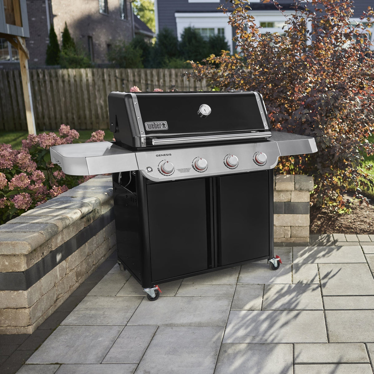Weber Genesis E-415 Gas Grill (Liquid Propane)
