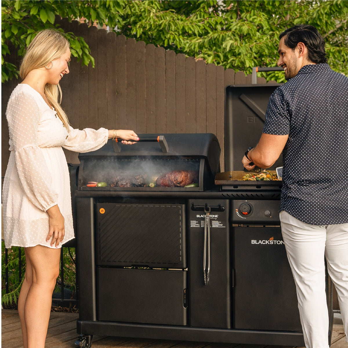 Blackstone 22" XL Griddle Pellet Grill Combo