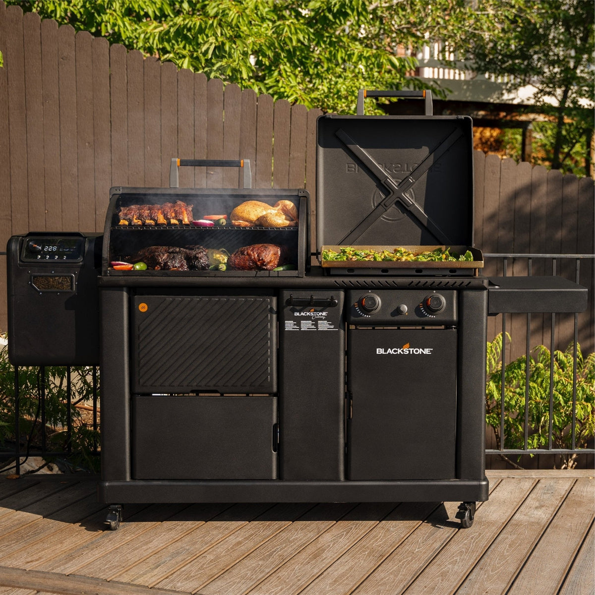 Blackstone 22" XL Griddle Pellet Grill Combo
