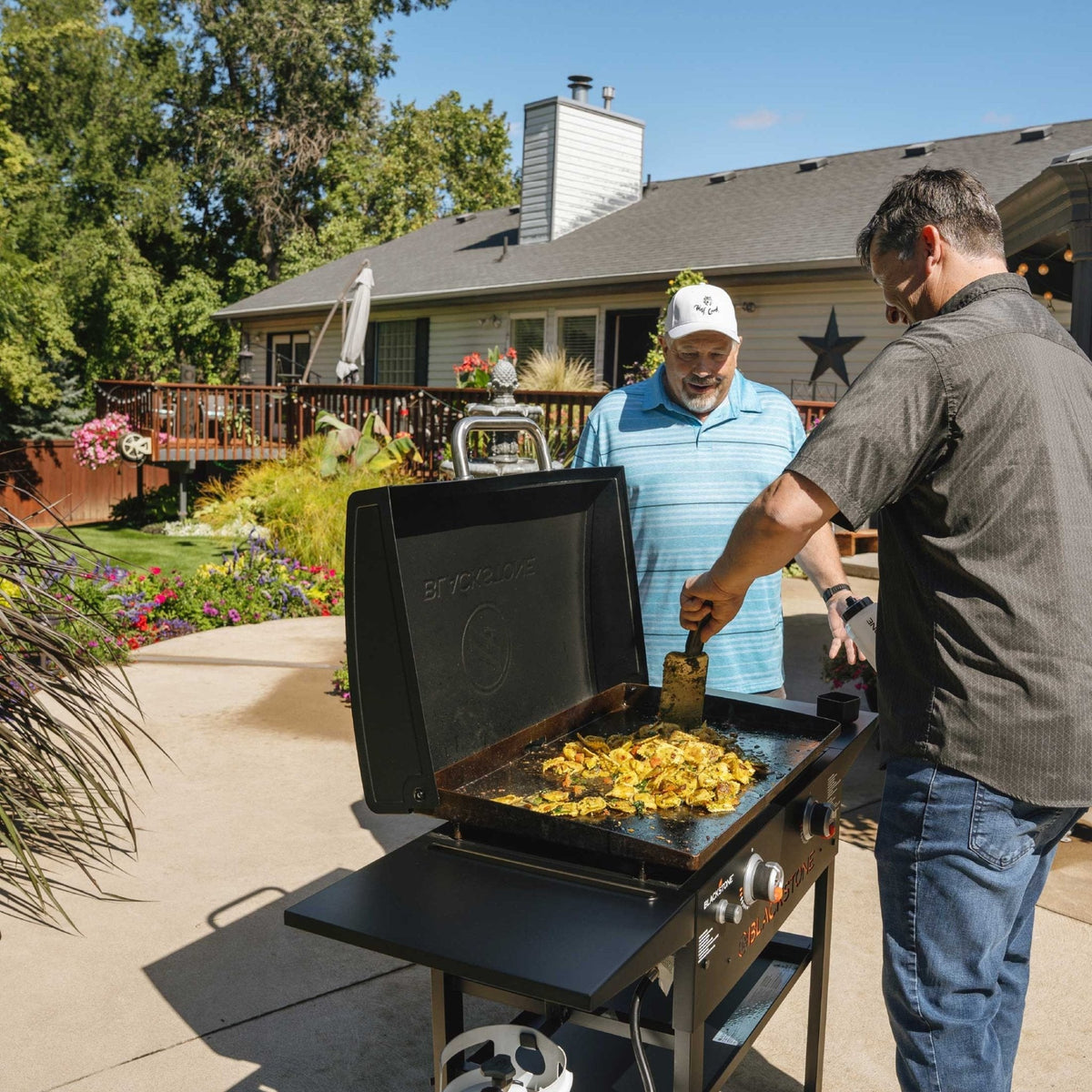 Blackstone 28" Griddle with Hood