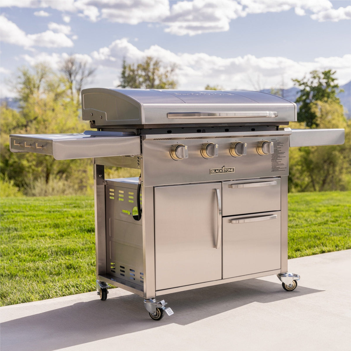 Blackstone 36" Griddle with Cabinet