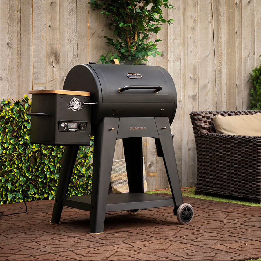 Pit Boss Classic 700 Wood Pellet Grill - Onyx Edition