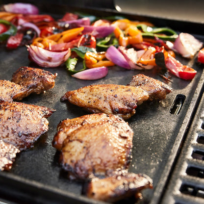 Weber Genesis® E-430 Gas Grill Stealth® Edition (Natural Gas)