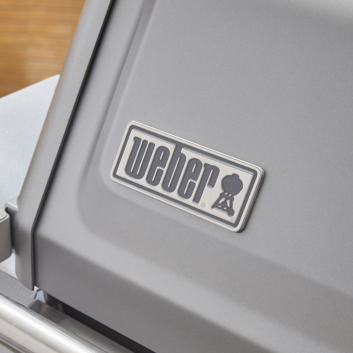 Weber Spirit® E-425C Gas Grill Titanium Edition (Natural Gas)