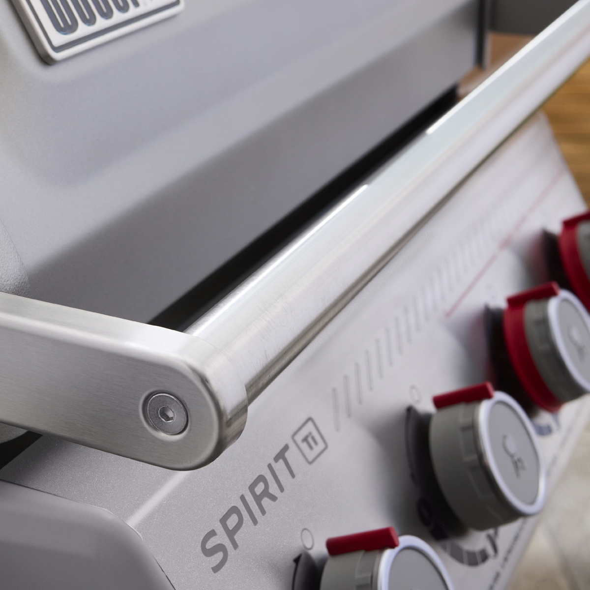Weber Spirit® E-425C Gas Grill Titanium Edition (Natural Gas)