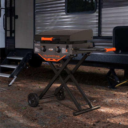 Blackstone Adventure Ready 22” Griddle with Flexfold Legs