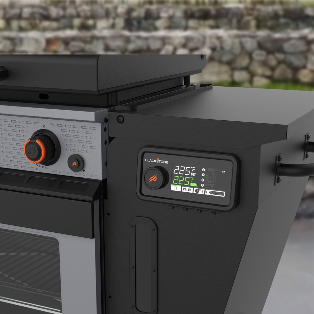Blackstone Bronco 36” Griddle Vertical Pellet Smoker Combo