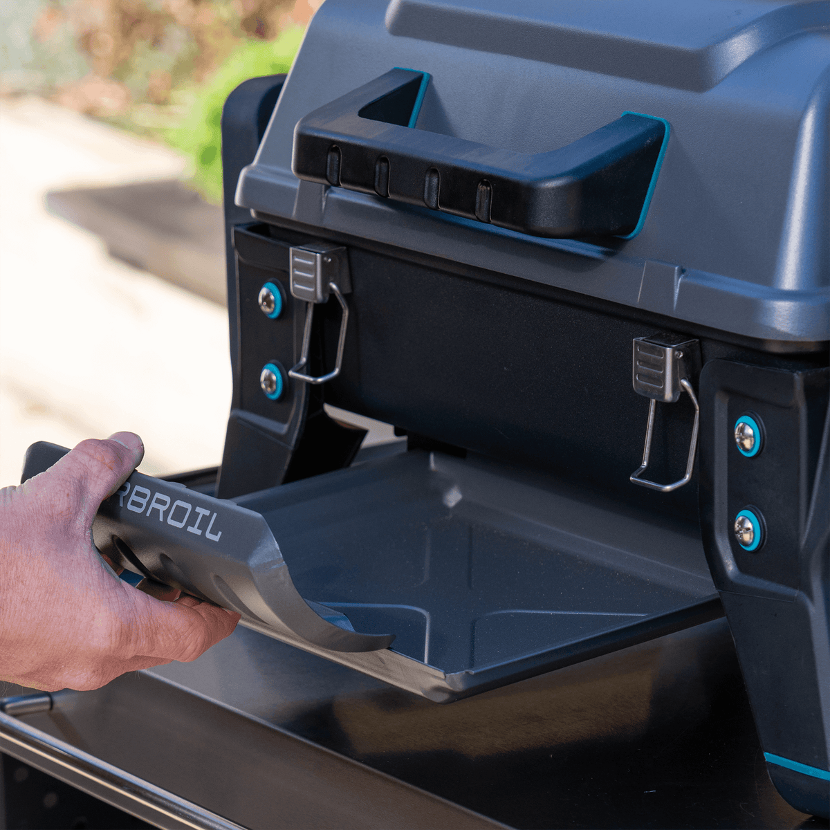 Char-Broil Grill2Go X200 Portable Gas Grill