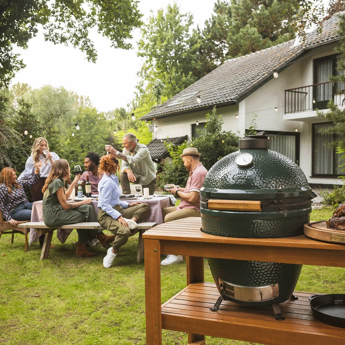 Big Green Egg Large Ceramic Kamado Grill in Acacia Table Package