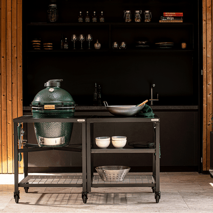 Big Green Egg Medium Ceramic Kamado Grill