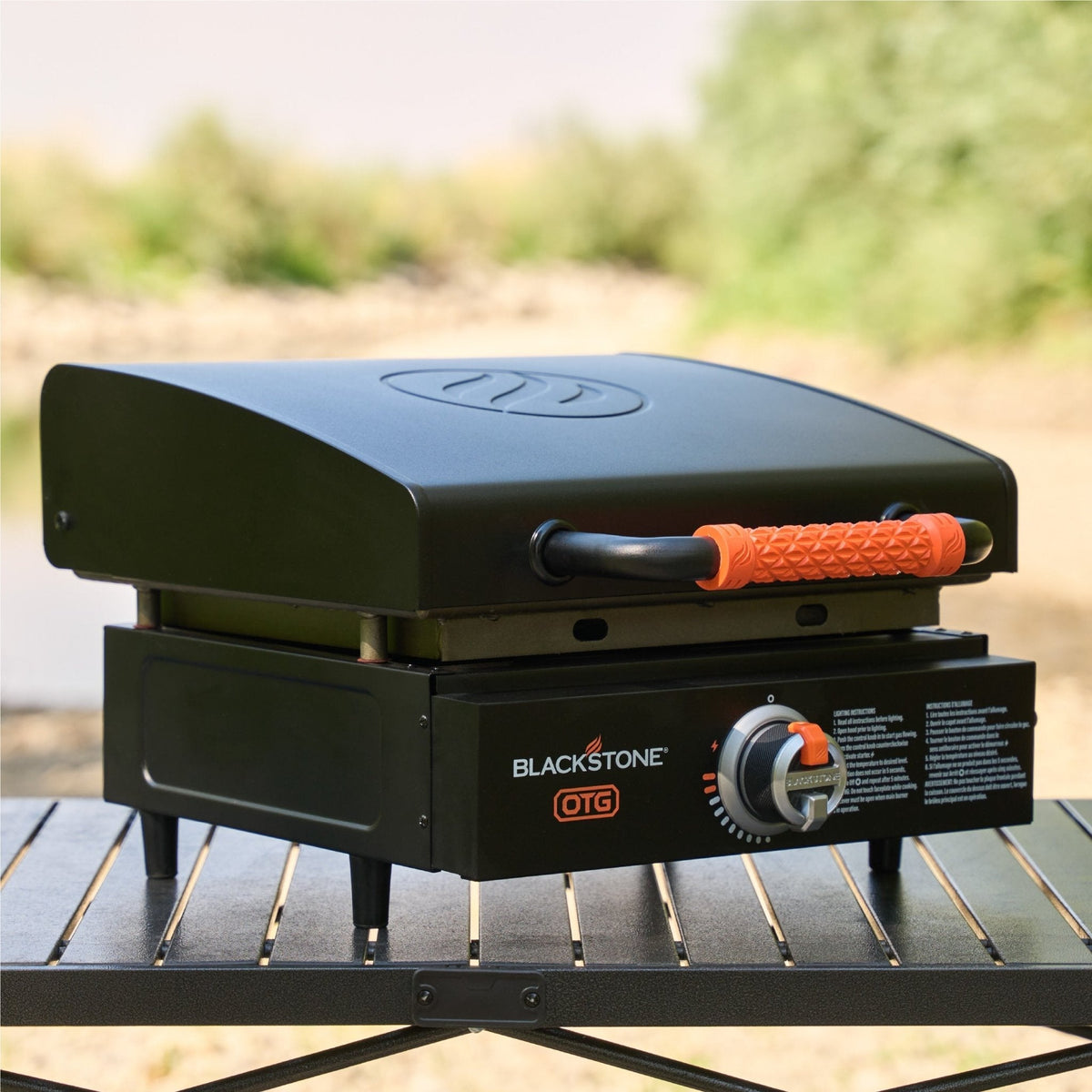 Blackstone 17" Tabletop Griddle with Hood