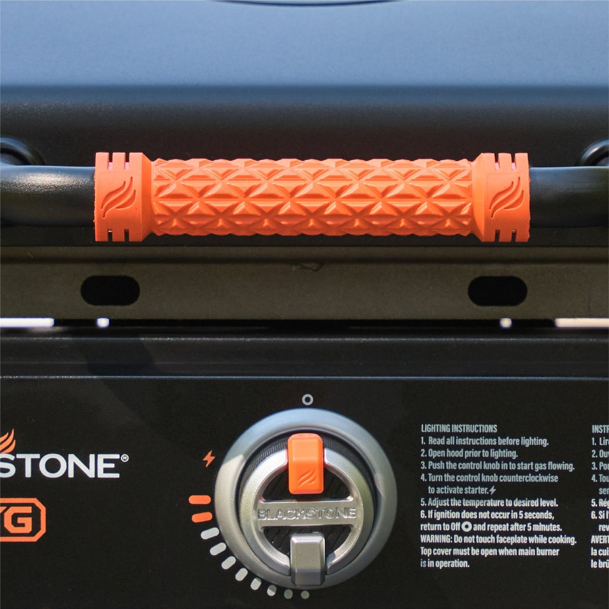 Blackstone 17" Tabletop Griddle with Hood